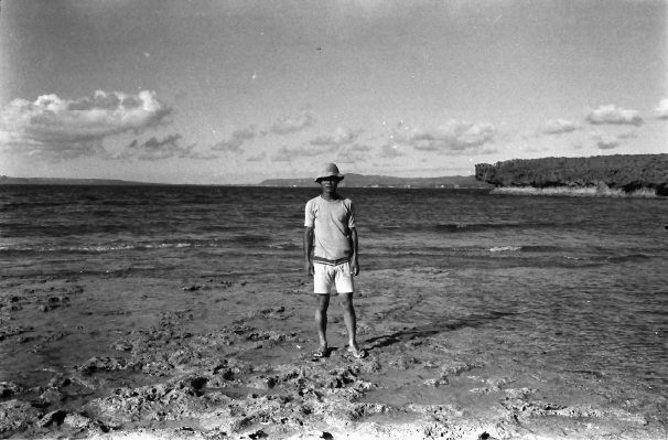 初めて沖縄にわたる